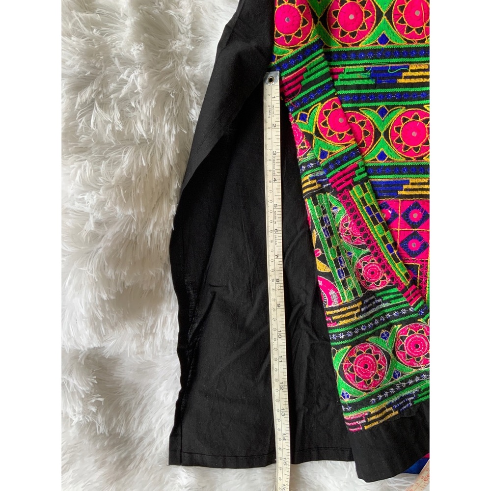 Colorful Embroidered Tunic - Picture 5 of 12